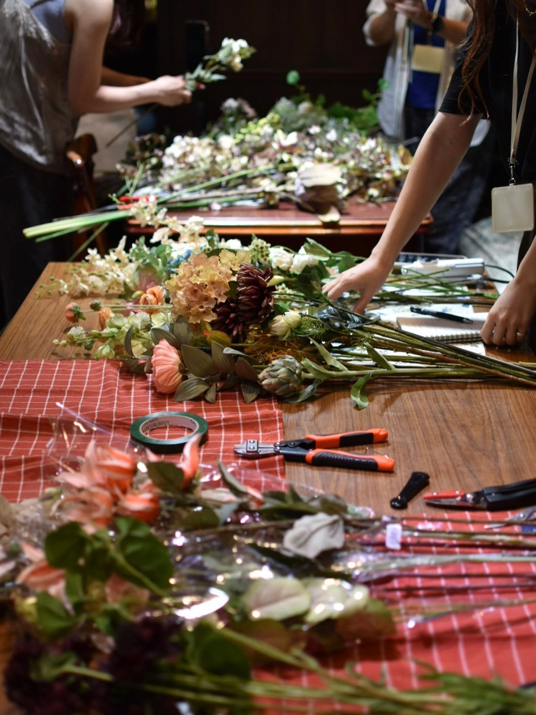 Artificial flower lesson.